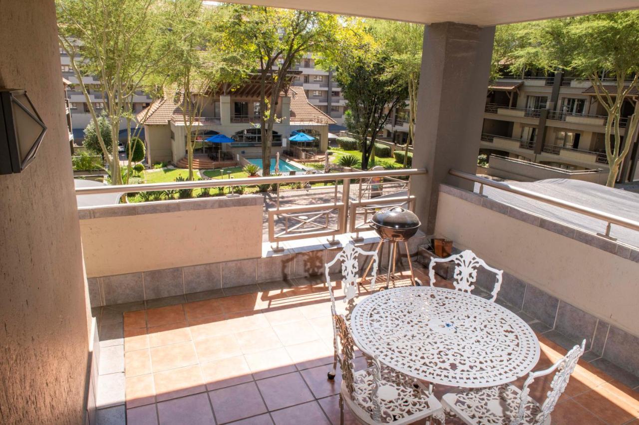 Grayston Exec Apartments Johannesburg Zewnętrze zdjęcie