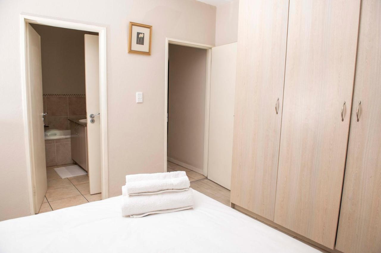 Grayston Exec Apartments Johannesburg Zewnętrze zdjęcie